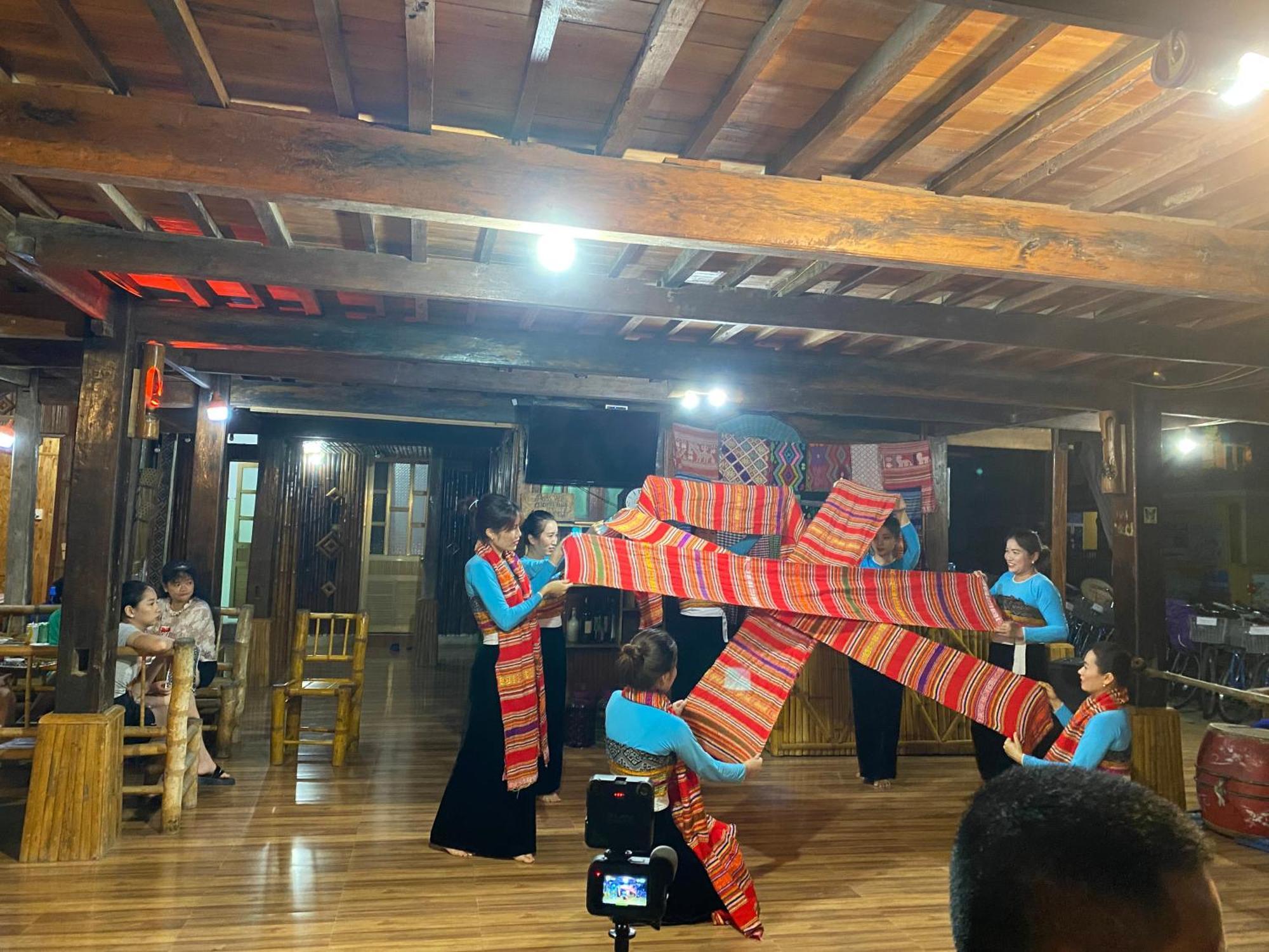 Truong Huy Homestay Mai Châu Dış mekan fotoğraf
